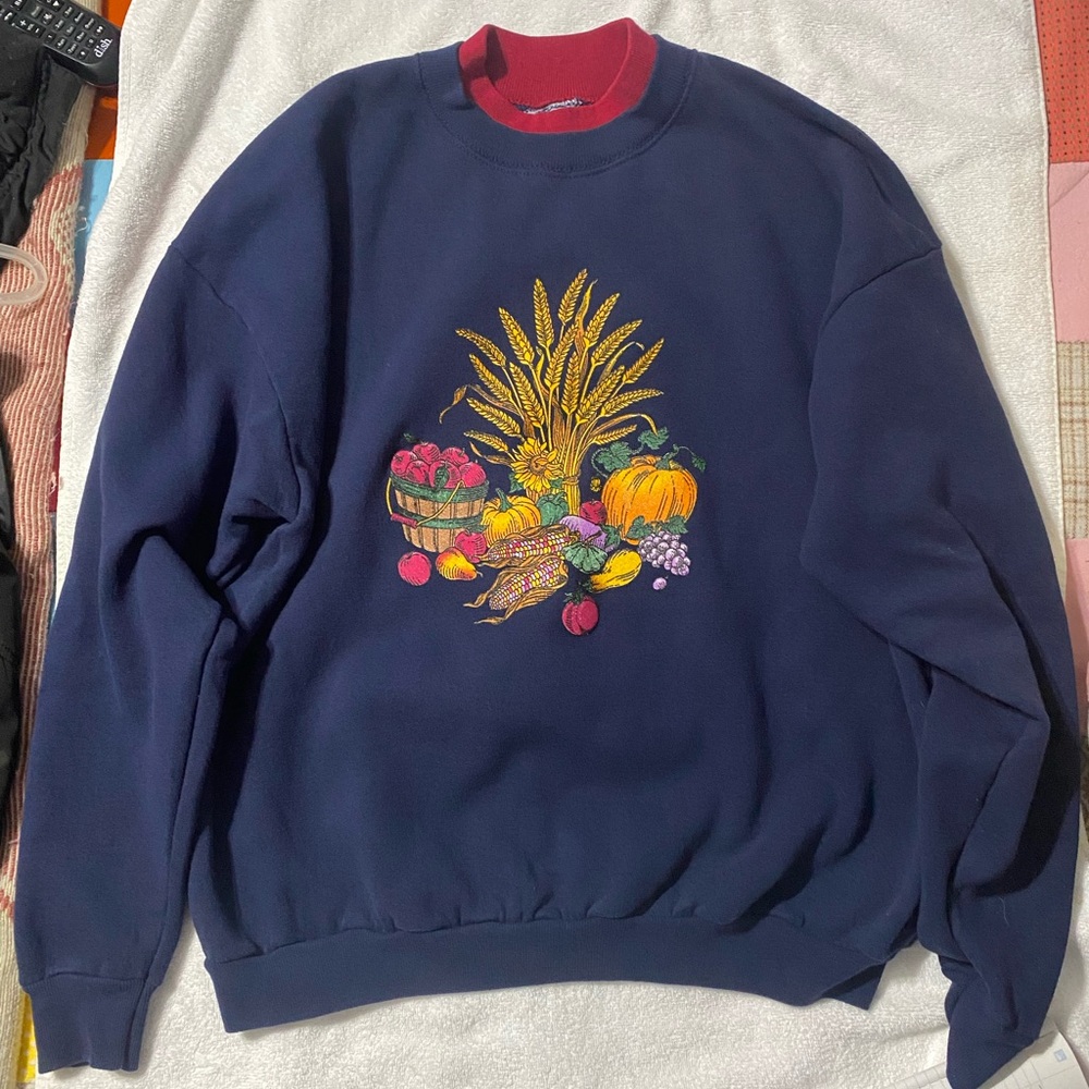Vintage navy blue sweatshirt w/ burgundy collar autumn tones About a XL (no tags